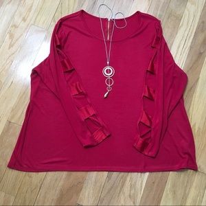Dressy red top , with open sleeves. Red. Size 2X